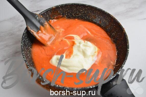 Томатно-сметанный соус – фото приготовления рецепта, шаг 3