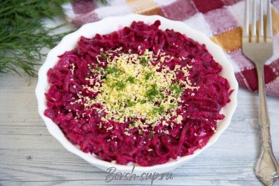 Сельдь под шубой со свежими огурцами – фото приготовления рецепта, шаг 6 Сельдь под шубой со свежими огурцами – фото приготовления рецепта, шаг 6